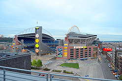 LADY 12 CELEBRITY FASHION SHOW